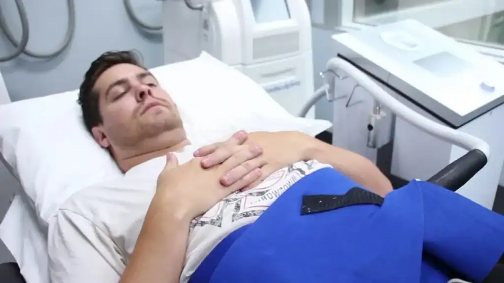 Transforming Bodies: Celebrity Success Stories and the Truth Behind Body Contouring 2 Image of male having body contouring Coalville treatment